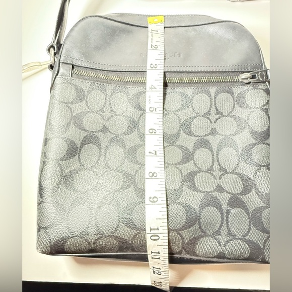 Coach Mens Crossbody Flight Bag Leather Black - Picture 9 of 11
